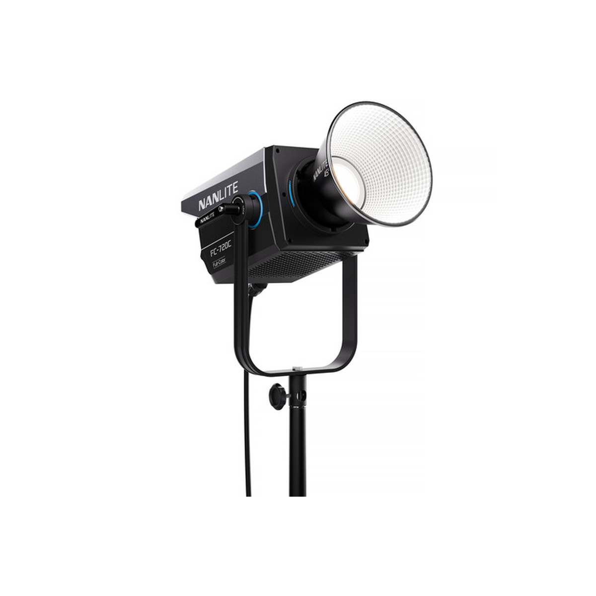 Nanlite FC-720C RGB LED Spotlight 1 Nanlite FC-720C RGB LED Spotlight
